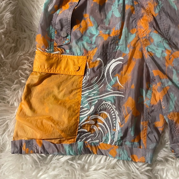 Free People FP Movement NWT Women’s Colorburst Hiking Short, Humming Floral. M - Picture 5 of 13